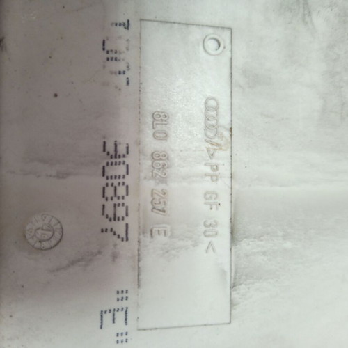 Central Locking Pump Audi A8 used, 8L0862257E