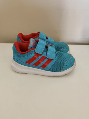 Adidas παπουτσάκια νο 25