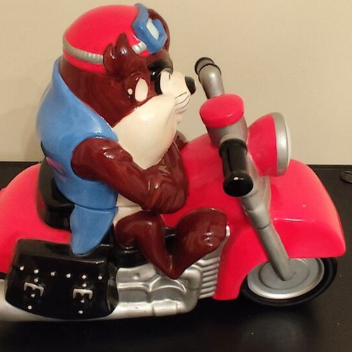 Taz porcelain collectible figure like new, Looney Tunes character