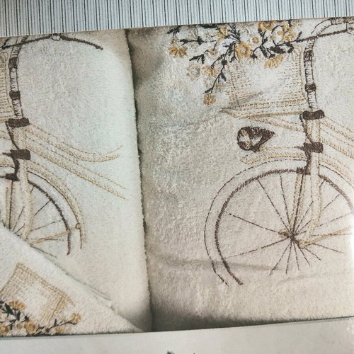 Rythmos Ava applique towel set new, 3 pieces, white and beige
