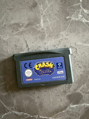 Crash Fusion Gameboy Advance and DS game PAL edition like new