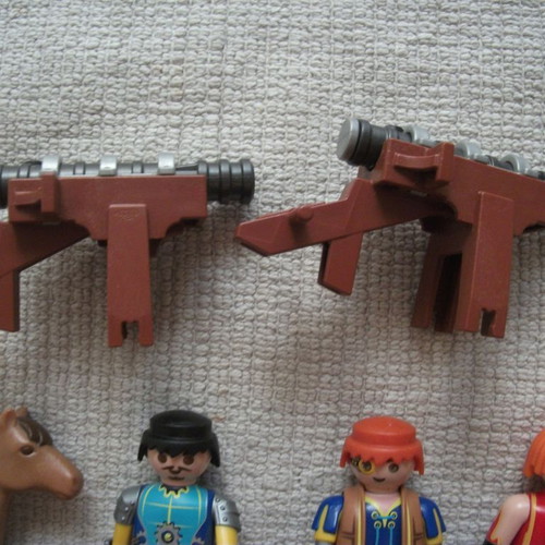 Playmobil Novelmore parts from various sets, pack