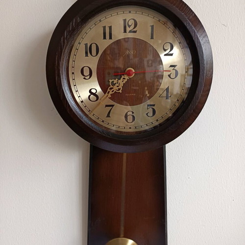 Battery Pendulum Wall Clock like new