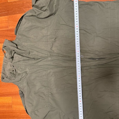 Set khaki trench coat and black blouse used