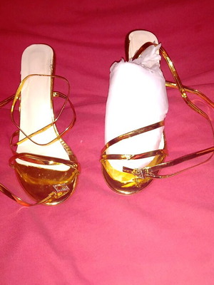 Πέδιλα A.L.E. 10ποντα νούμερο 40 χρυσαφί σαν καινούργια