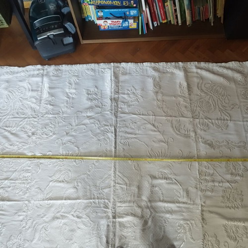 Handmade quilt 200x200 like new, white