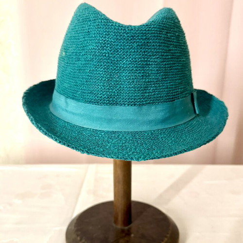 Accessorize knitted fedora hat emerald size S like new