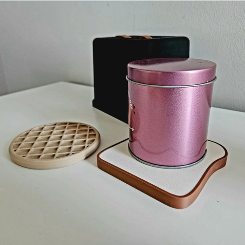 Original breakfast coasters set of 4 with toaster base new