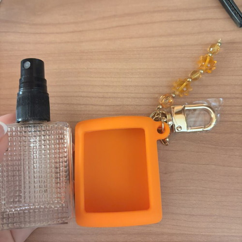 Seventeen keychain case for perfume or sunscreen