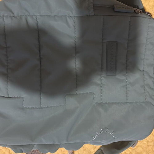 Donebydeer bag and food pouch like new