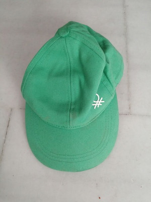 United Colours of Benetton children's hat, green, size XS