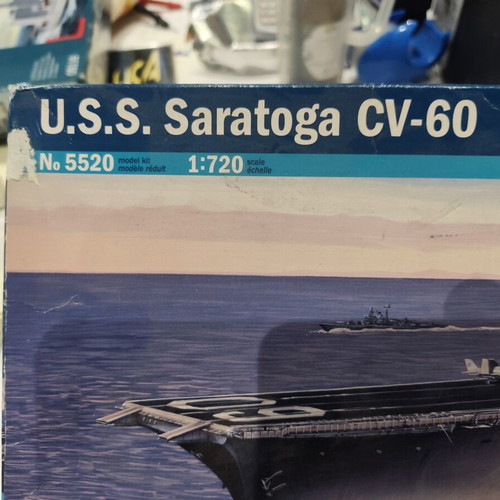 USS Saratoga CV-60 Model Kit 1/720 Used Italeri