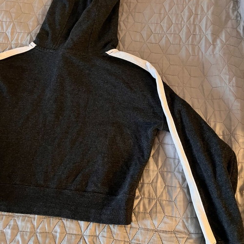 Nike Air cropped sweatshirt for girl 12-13 years like new, gray