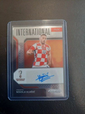 Panini Prizm Fifa World Cup Qatar 2022 Nikola Vlašić card used