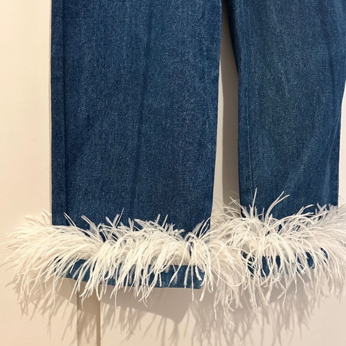 Mom Fit Jean Milkwhite καινούργιο, λευκά πούπουλα και δερματίνη
