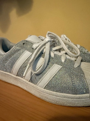 adidas gazelle silver green womens Adidas Superstar Black with Glitter
