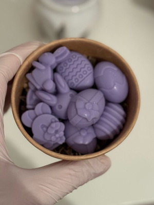 Easter wax melts new, plant-based candle scent tsoureki, pack of 8+