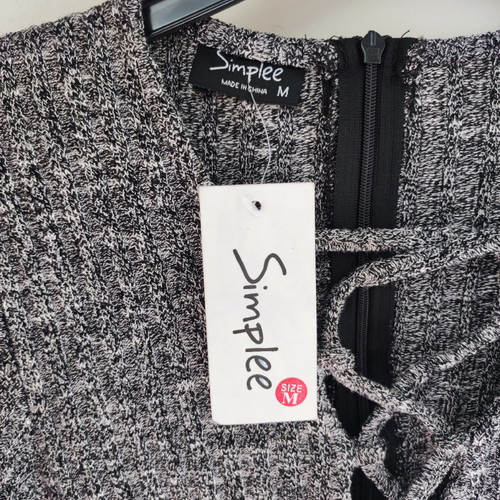 Rib Pullover new with opening size M