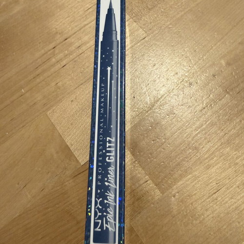 Nyx Epic Ink Liner Glitz waterproof, new