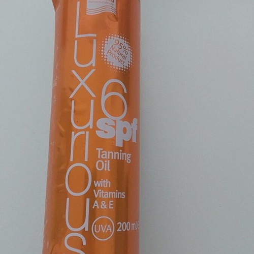 Luxurious Tanning Oil SPF 6 with Vitamins A & E like new