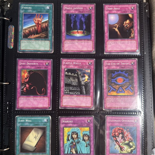 Yugioh Legendary Collection 2010 με Limited Edition κάρτες Αιγύπτιων Θεών σαν καινούργιο