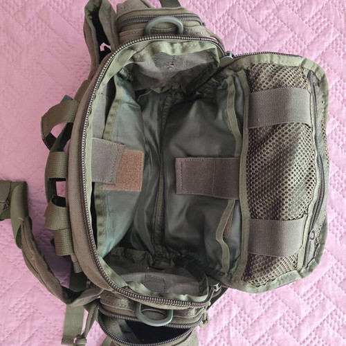 Multipurpose waist bag, versatile and practical