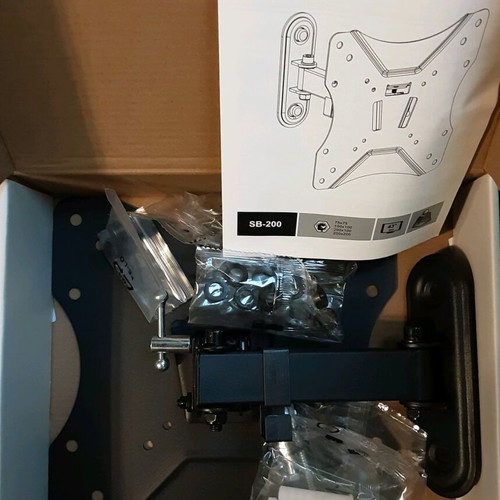 Turbox wall mount TV bracket new SB 200
