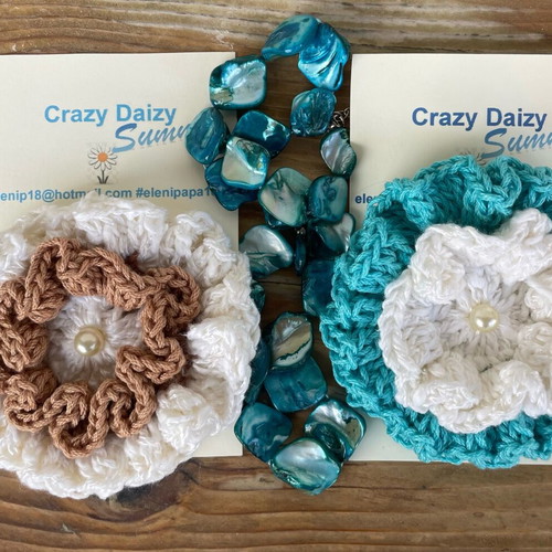 Handmade knitted brooch new, made of cotton yarn