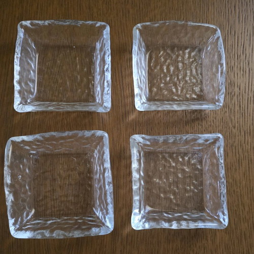 Glass serving platter for nuts like new 23×23 with 4 small dishes