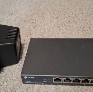 TP-Link router TL-R470T Load Balance Broadband Router