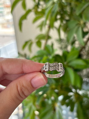 Silver 925 heavy ring with zircon used