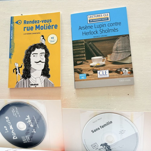 French books A1-B1 with CDs new