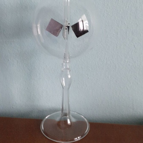 Crookes Robetoy Radiometer decorative glass object new
