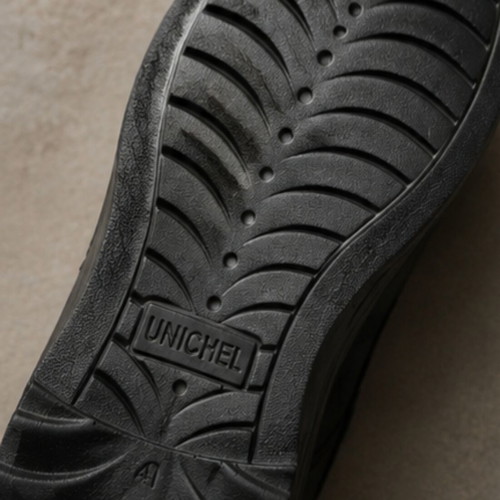 Unichel black leather shoes with laces, size 41