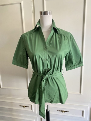 Green Women's Shirt Semizie with Belt Size L New