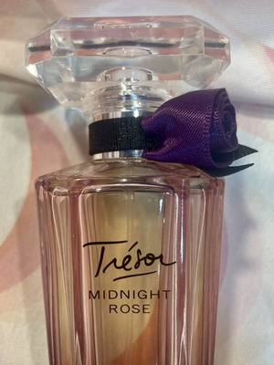Lancome Tresor Midnight Rose 50ml perfume