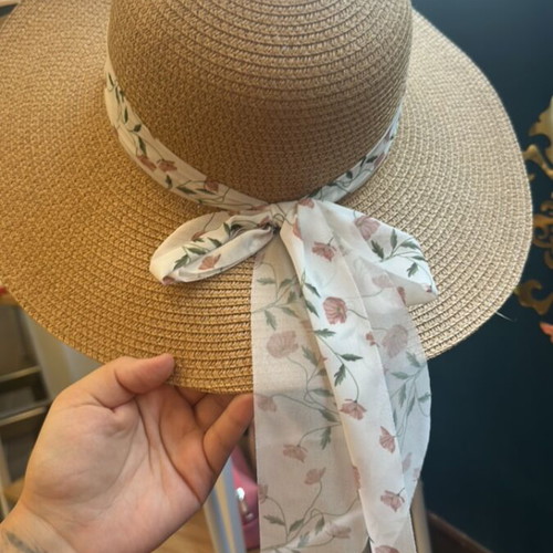 Hat with Ribbon new, beige and brown