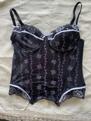 Vintage Cleopatra Corset Bustier size 75C like new