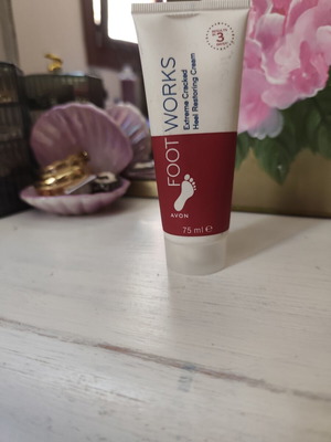 Avon Footworks Extreme 75ml foot cream new