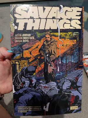 Vertigo comic in English like new