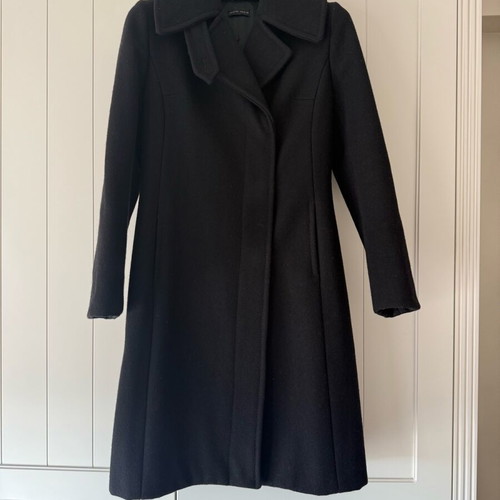 Black mid-length women's coat like new, made in Italy, size S