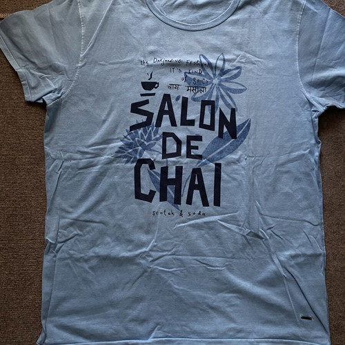 Scotch & Soda Vacanza T-Shirt XXL like new, light blue with graphic print
