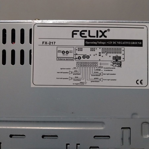 Felix FX-217 car radio with USB, auxiliary and SD card