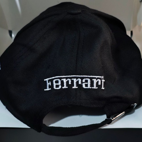 Ferrari Scuderia F1 Cap Michael Schumacher Signature Edition like new