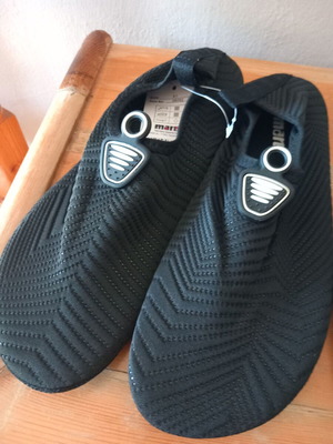 Mares black water shoes new, sizes 41, 42 & 45