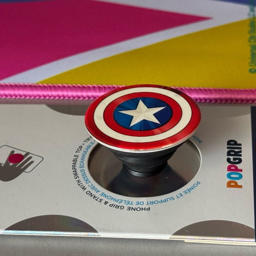 PopSocket Captain America Marvel new, sealed