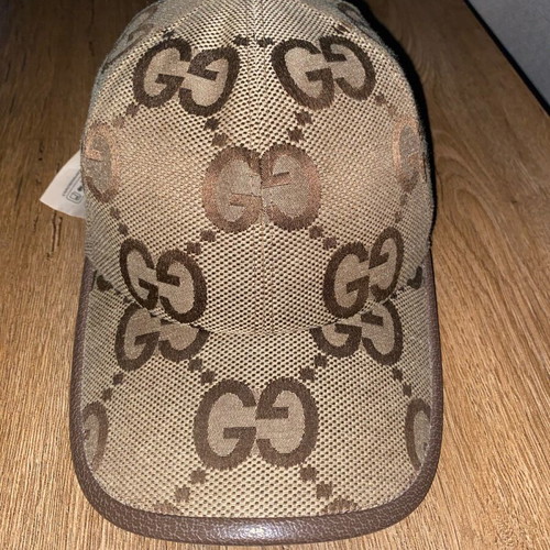 Gucci Jumbo GG Canvas baseball hat used, size M 58, beige