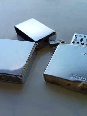 Ballantine's lighter
