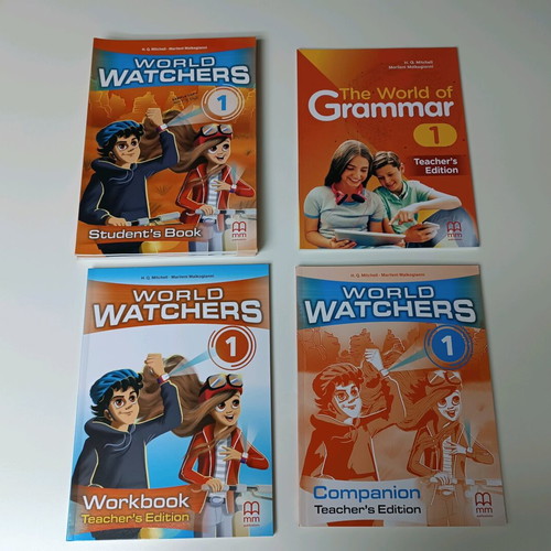 World Watchers 1 set of 4 books like new, English