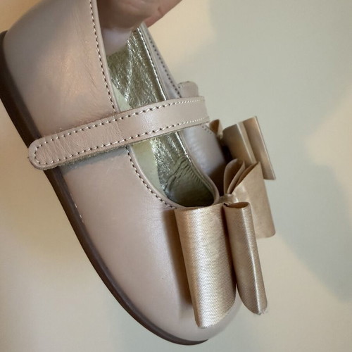 Babywalker nude ballerinas size 20 like new, 12cm